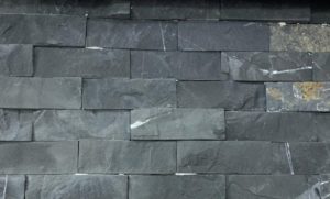 dark-grey-pizarra-negra-amando natural-stone-feature-wall-fireplace-interior-design-architecture-lengh x 10 cm thick 2-3 cm